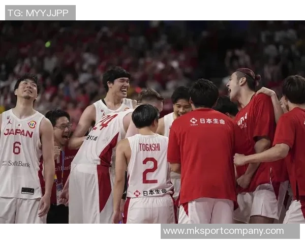 富永启生三分球表现不佳两场仅中两球目标命中率争取提升至五成 富永启生三分球表现不佳两场仅中两球目标命中率争取提升至五成