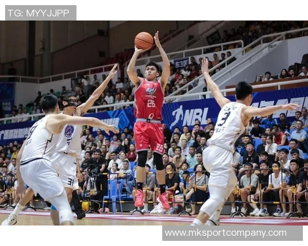 热烈欢迎张祖铭和曲虹霖加盟香港金牛团队共创辉煌未来 热烈欢迎张祖铭和曲虹霖加盟香港金牛团队共创辉煌未来