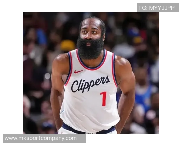 哈珀近三场表现回顾场均208分钟贡献16分37助攻投篮命中率超五成 哈珀近三场表现回顾场均208分钟贡献16分37助攻投篮命中率超五成