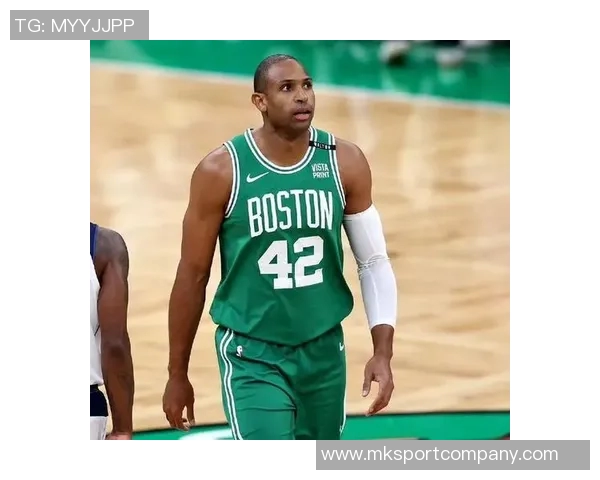 霍福德期待与库明加携手作战共同创造更多进攻空间 霍福德期待与库明加携手作战共同创造更多进攻空间