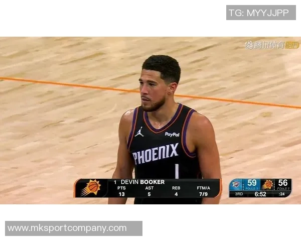 布克表现不佳19投仅6中仍砍24分9板9助却伴随4次失误令人担忧 布克表现不佳19投仅6中仍砍24分9板9助却伴随4次失误令人担忧