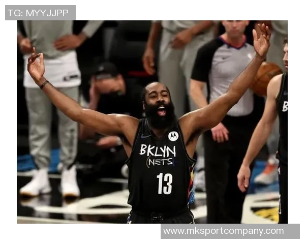 科尔盛赞巴特勒为顶级单打球员我们将围绕他与库里打造球队核心