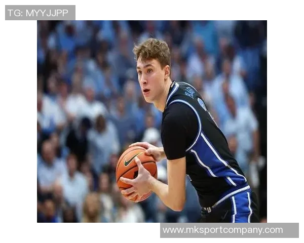 弗拉格谈成长与适应能力强调关键时刻需展现更出色表现 弗拉格谈成长与适应能力强调关键时刻需展现更出色表现