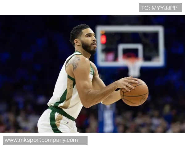 德里克怀特自信满满夏季训练让球队有望实现突破与成功