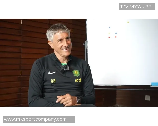 国安队员昨晚齐聚塞蒂恩住处送别情深意重温暖时刻 国安队员昨晚齐聚塞蒂恩住处送别情深意重温暖时刻