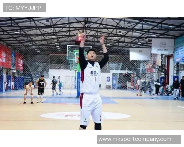 媒体人分析管子煜在加拿大联赛锻炼两年后将成为中国足球的尖刀选手