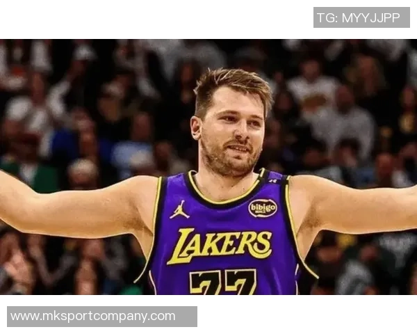 湖人半场领先独行侠东契奇表现出色艾顿状态低迷克里斯蒂贡献15分 湖人半场领先独行侠东契奇表现出色艾顿状态低迷克里斯蒂贡献15分